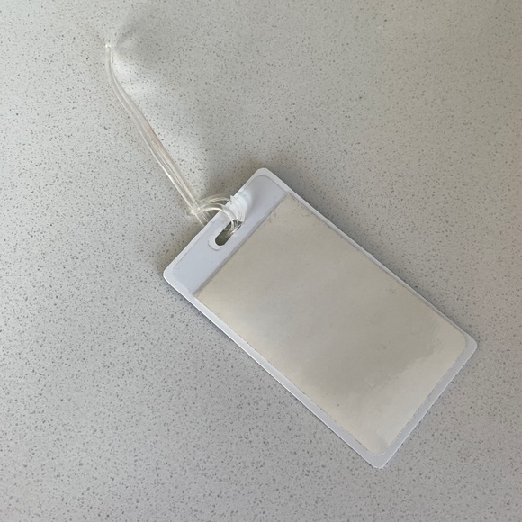 [Free If You Bundle $10+] Luggage Tag With Adhesive To Laminate A Business Card - Picture 2 of 3